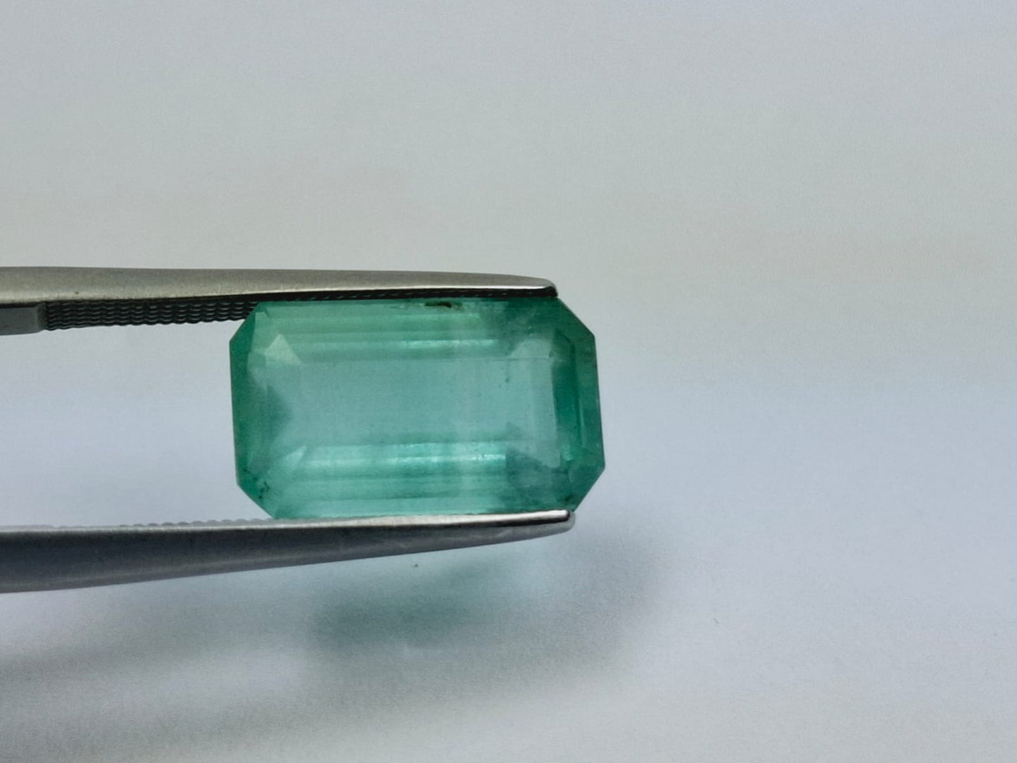 4.90ct Esmeralda 13x8mm