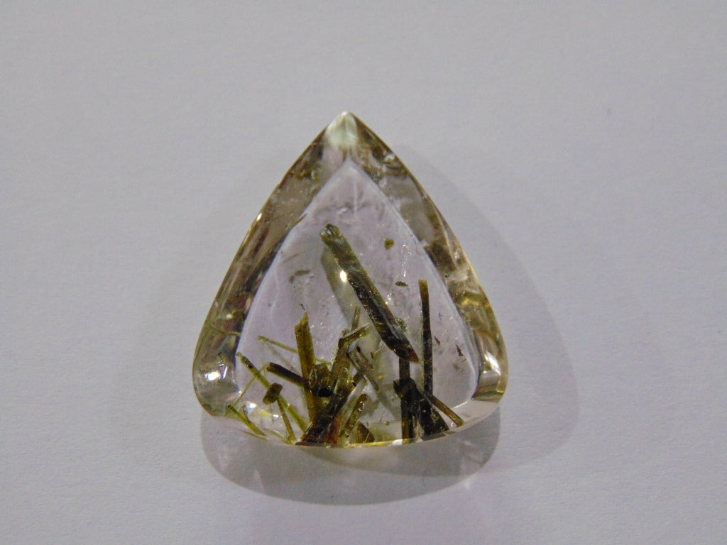 47.70ct Quartz (Epidote)