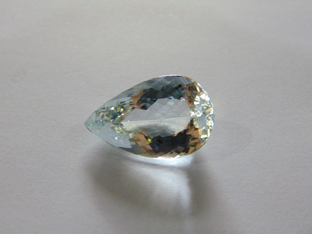 15,20 ct Aquamarine 23x14mm