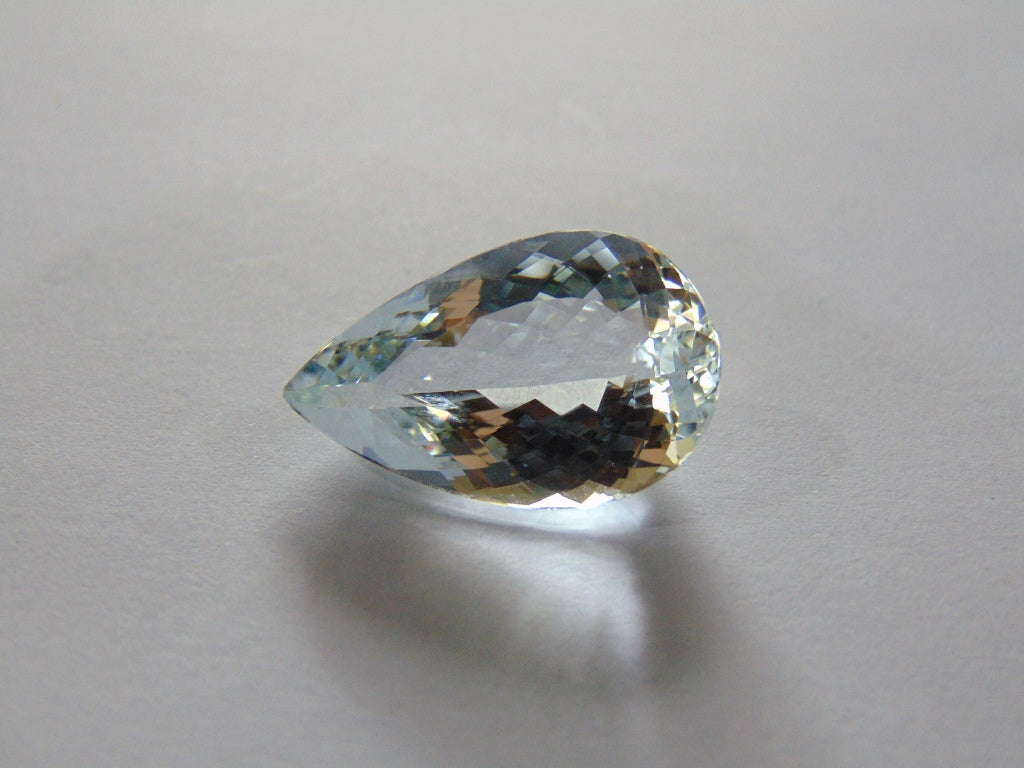 15,20 ct Aquamarine 23x14mm