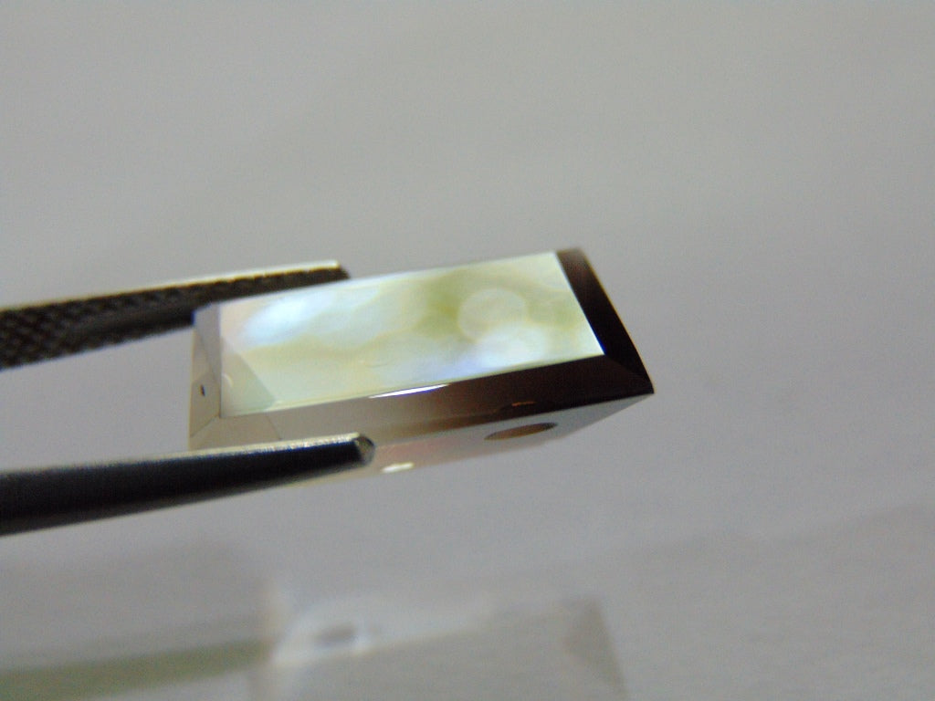 6.60ct Quartz (Green Gold) Bicolor