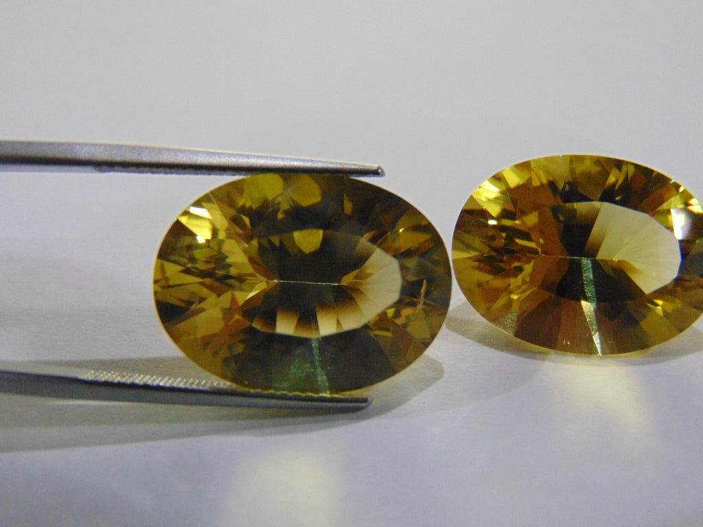 29.80ct Green Gold 20x15mm