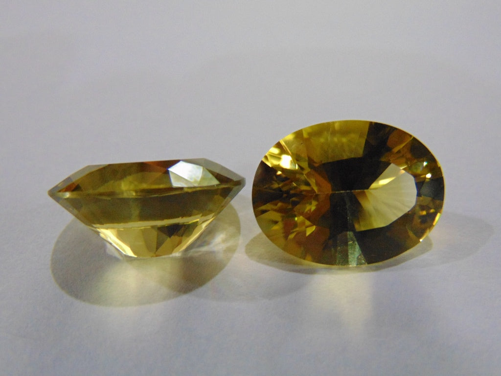 29.80ct Green Gold 20x15mm