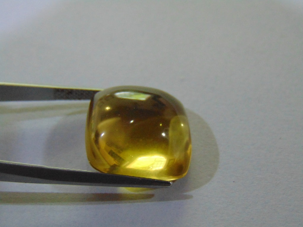 19.50ct Quartz Green Gold Cabochon 17mm