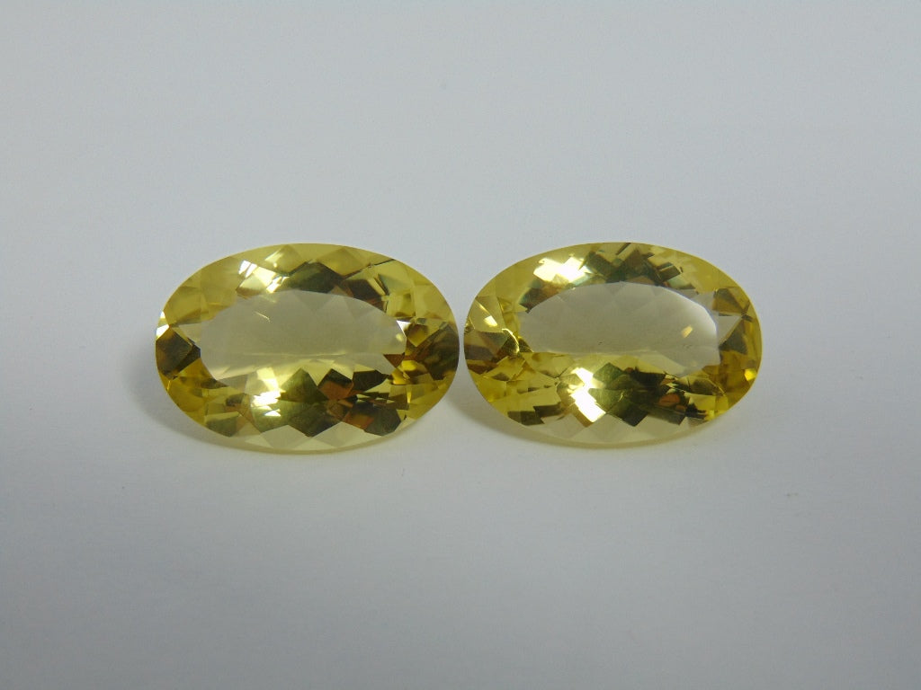 Quartzo de 37,40 cts (ouro verde)