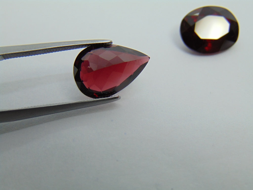 9ct Garnet 13x9mm 12x9mm