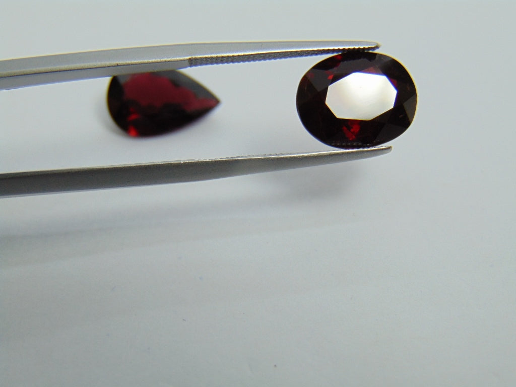 9ct Garnet 13x9mm 12x9mm