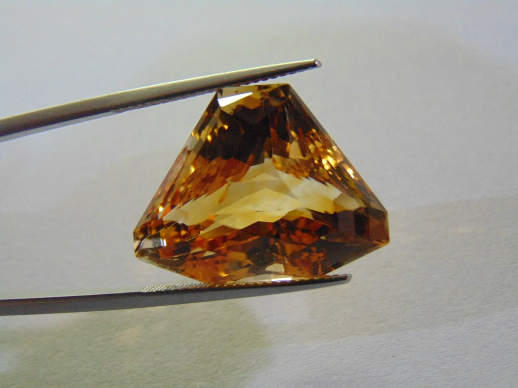 28.80ct Citrino 23x17mm