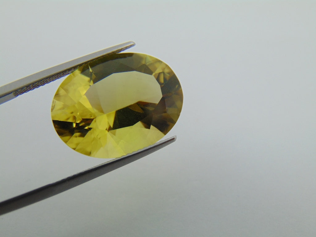 14.90cts Quartz (Green Gold)