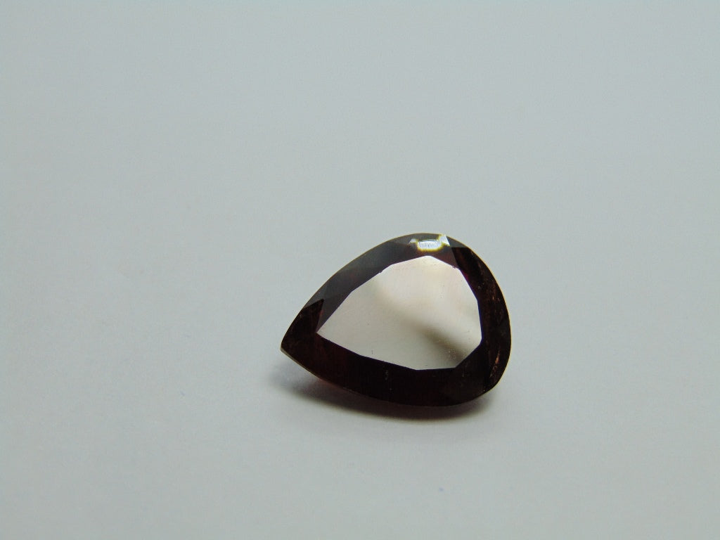 Granada 16,50ct 15x8mm