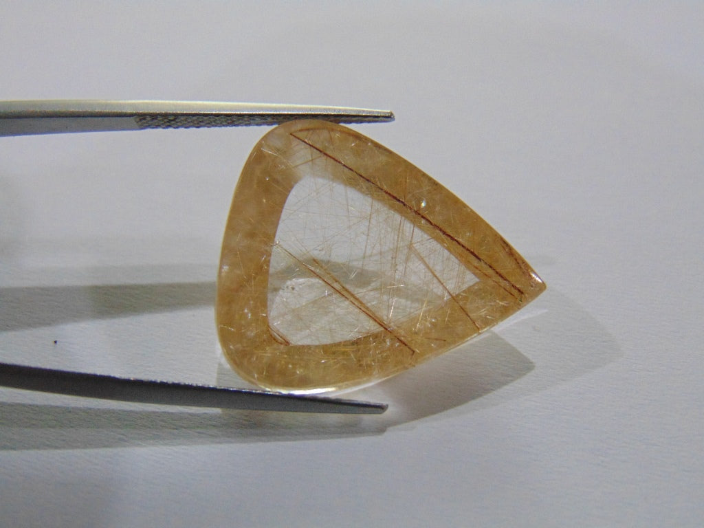 21.60ct Quartz With Rutile 24x20mm