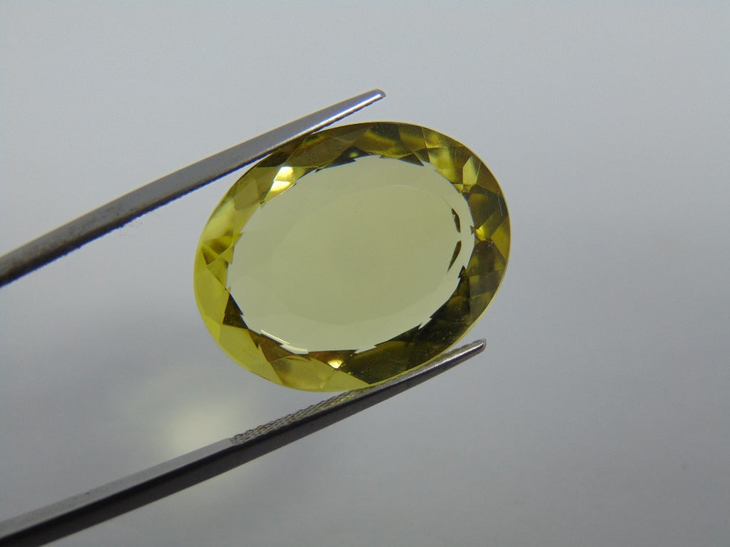 Quartzo de 25,10 cts (ouro verde)