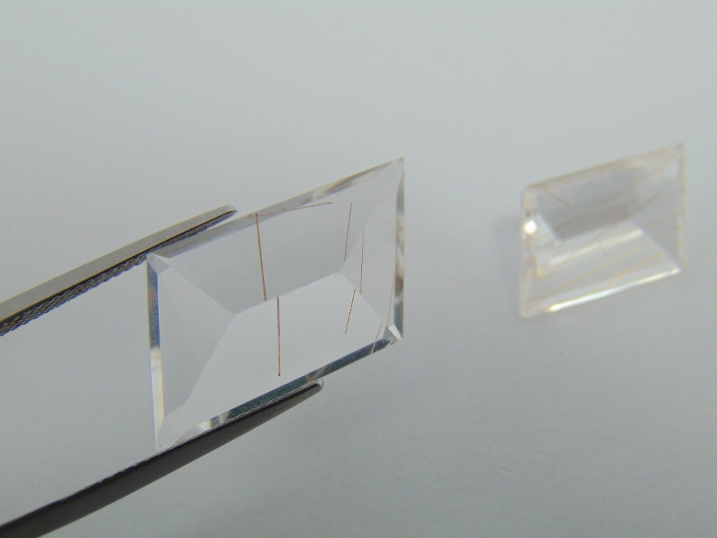 22.80cts Quartz (Inclusion)