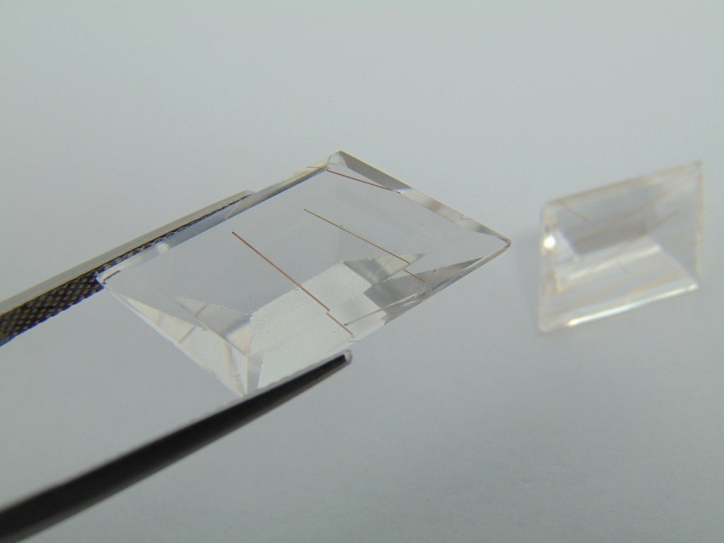 22.80cts Quartz (Inclusion)