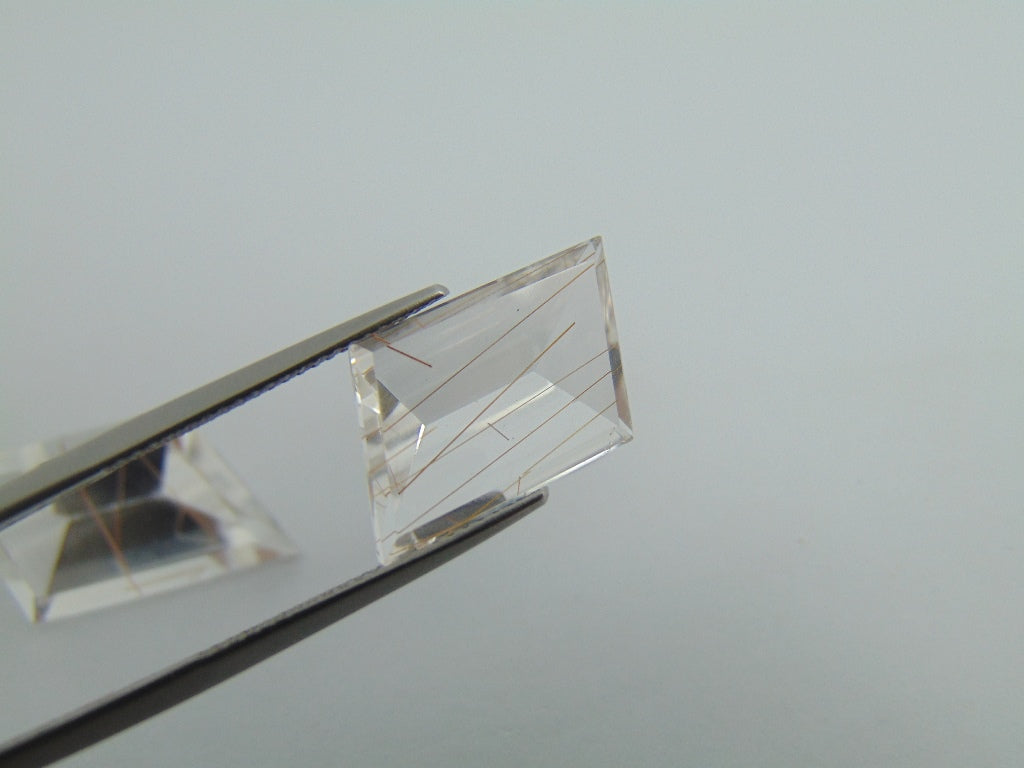 22.80cts Quartz (Inclusion)