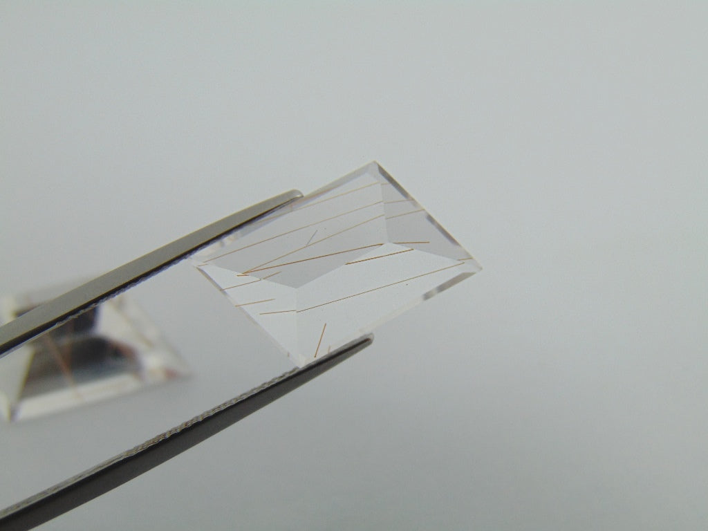 22.80cts Quartz (Inclusion)