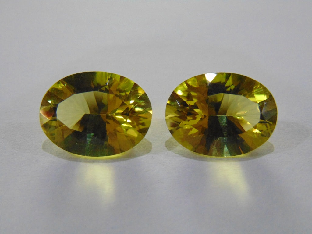 28.90ct Green Gold Pair 20x15mm