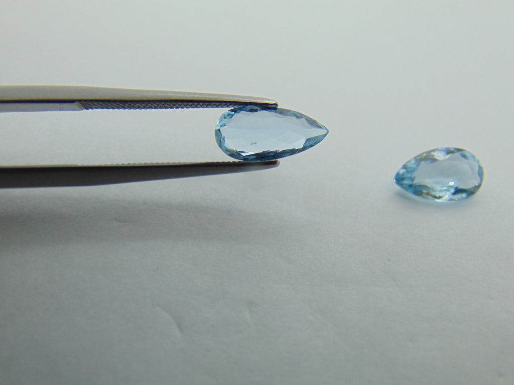 2,25 ct Aquamarine 11x5mm 10x5,5mm