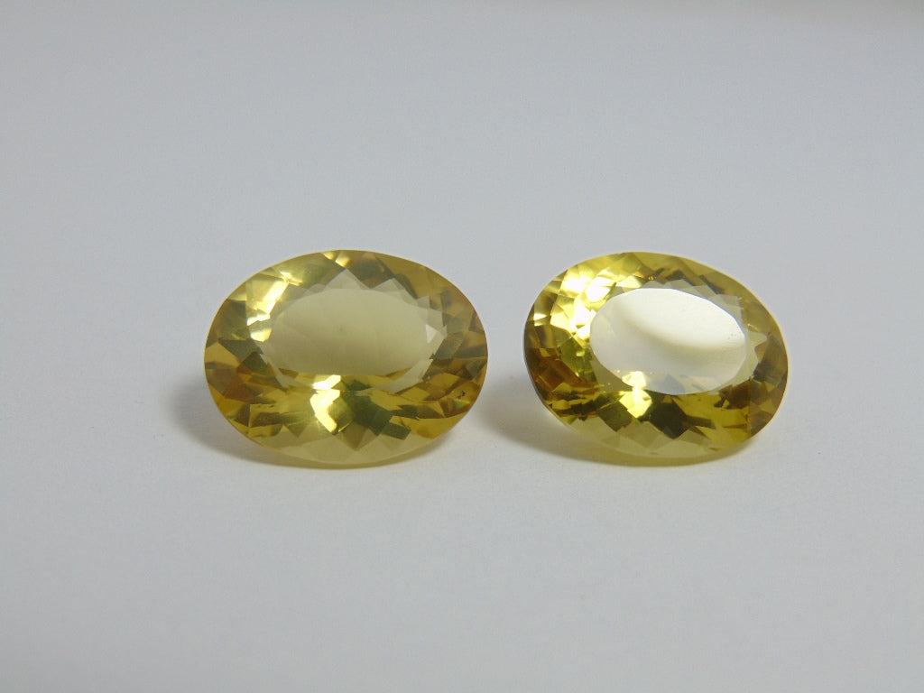 32cts Quartz (Green Gold)