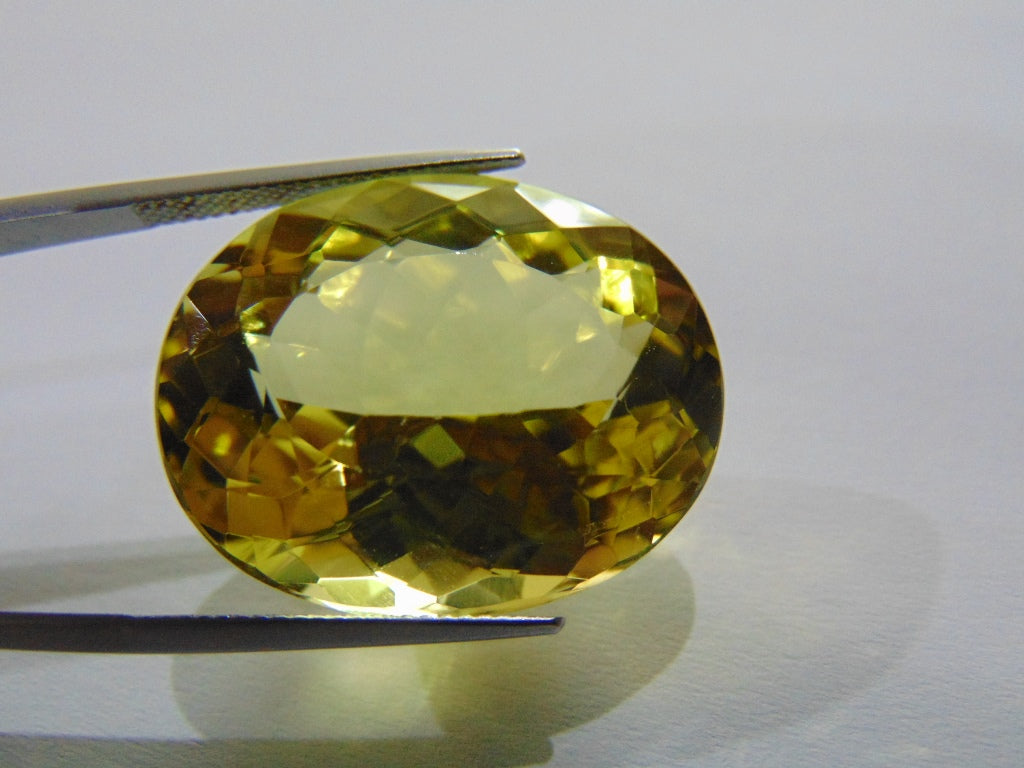 Ouro Verde 48,80 quilates 27x21,5mm