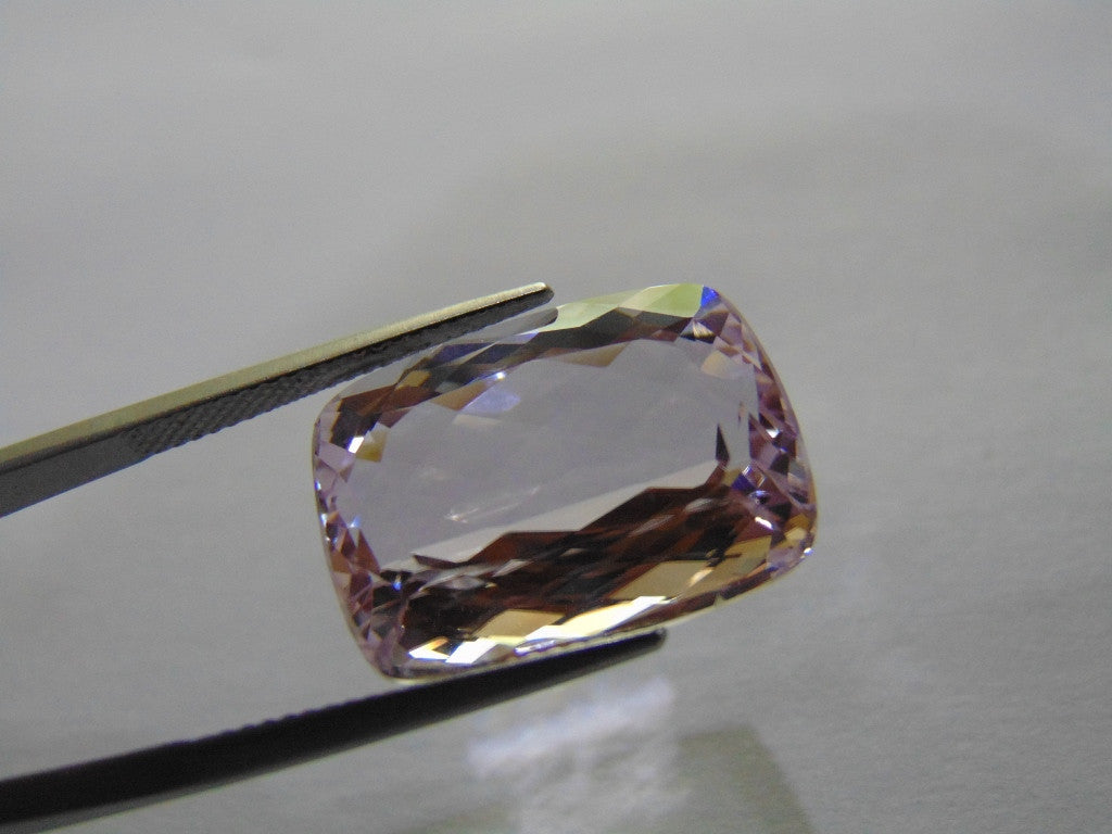 27.50ct Kunzite 21x16mm