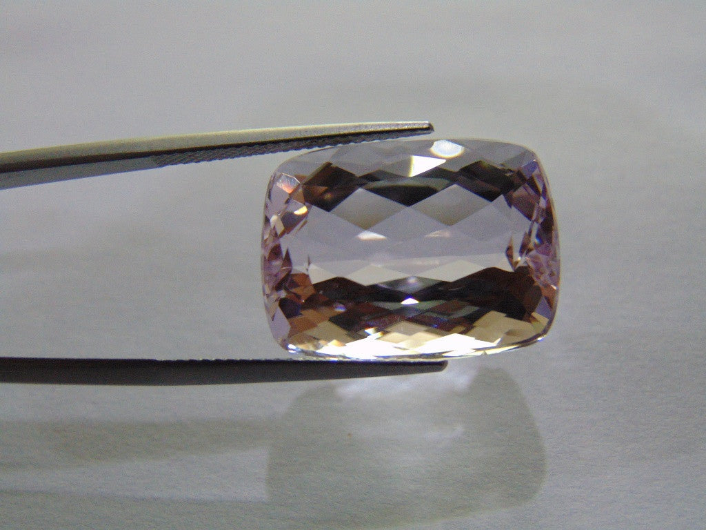 Kunzita 27,50ct 21x16mm