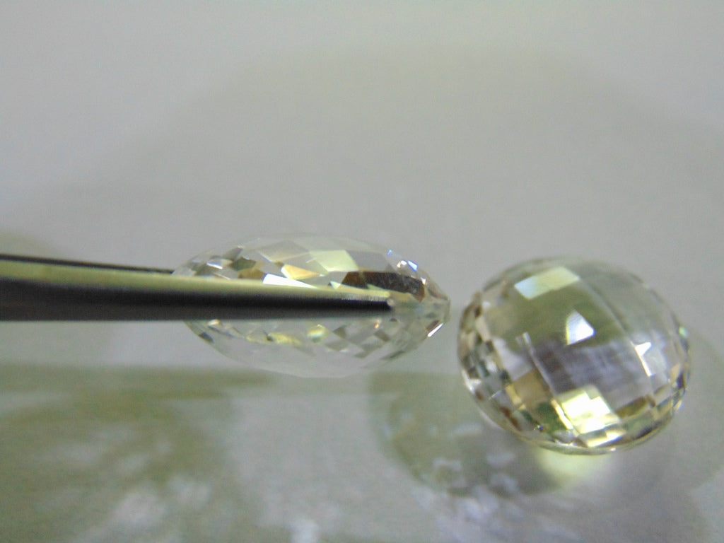 35.10ct Quartzo Cristal Par 18mm