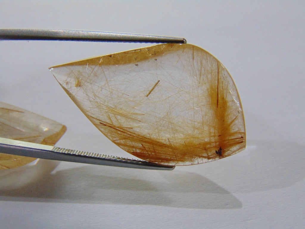 37.30ct Rutile (Golden)