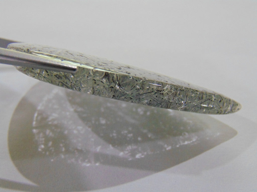 Inclusão de quartzo 74,80ct 51x31mm