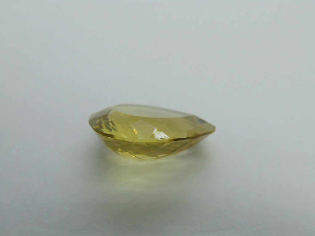 Quartzo de 23,40 cts (ouro verde)