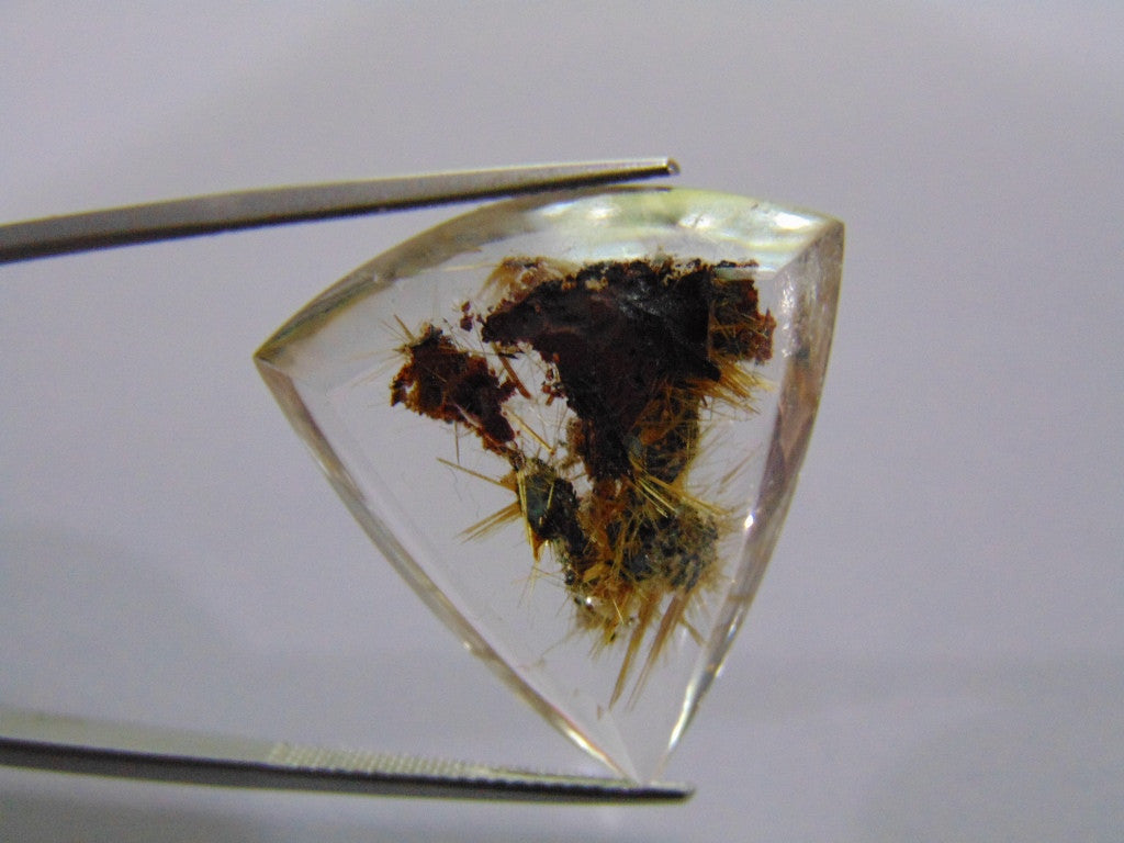 37ct Quartz (With Rutile)