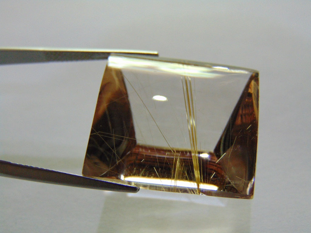 61.30ct Rutile Golden 25x23mm