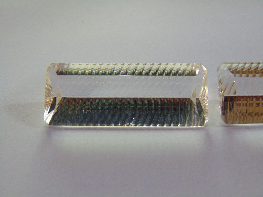 59ct Quartz Crystal Pair 35x14mm