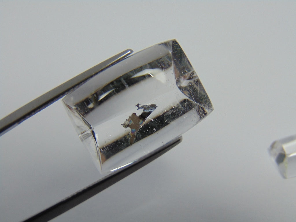 22.20ct Quartz Inclusion