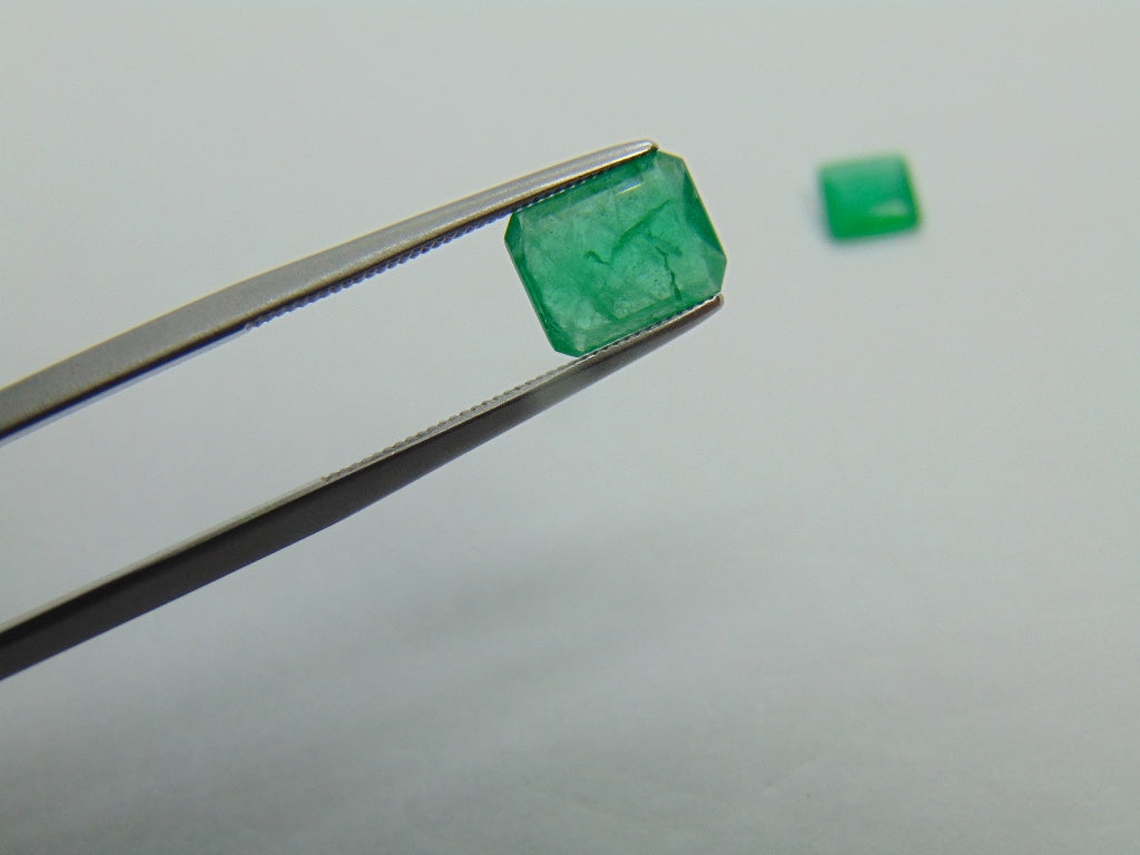 2.04ct Emerald 8x6mm 6mm
