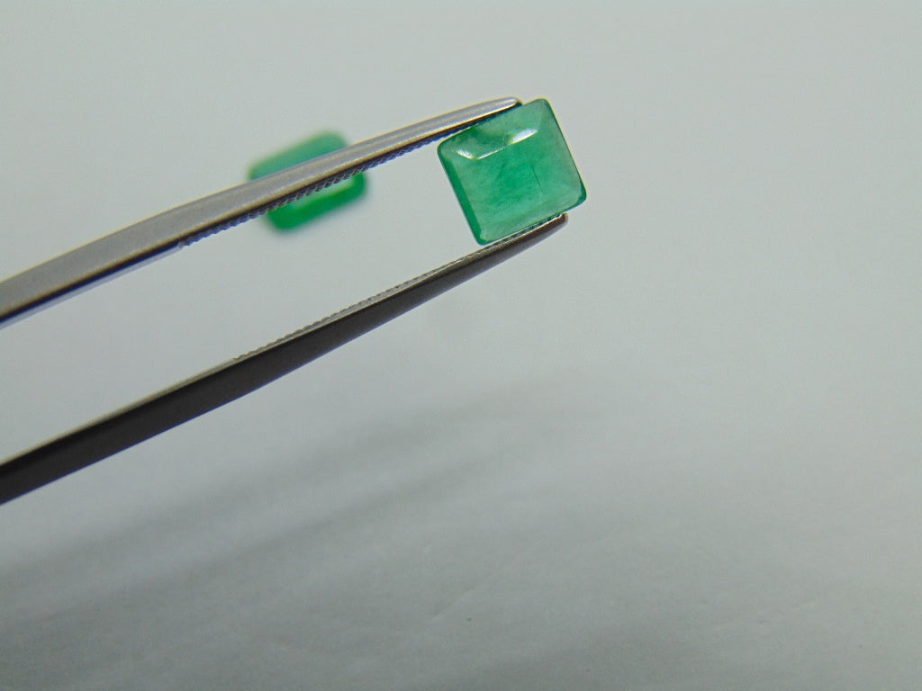 2.04ct Emerald 8x6mm 6mm