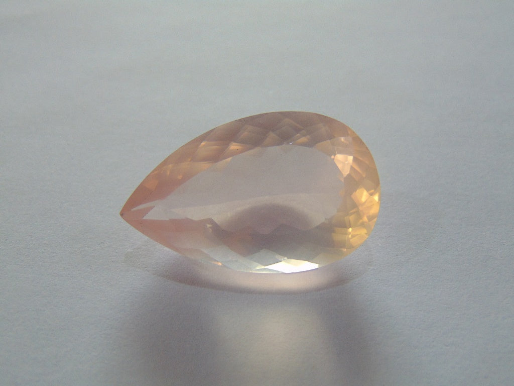 36.80ct Quartz Rose