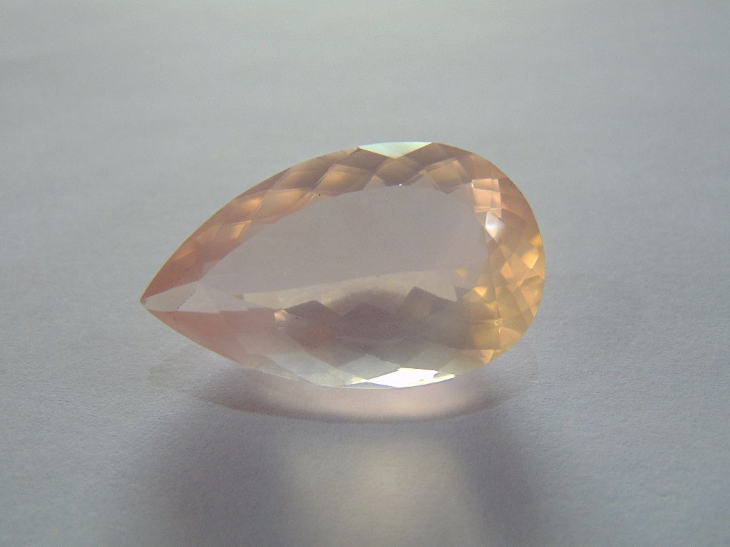 36.80ct Quartz Rose