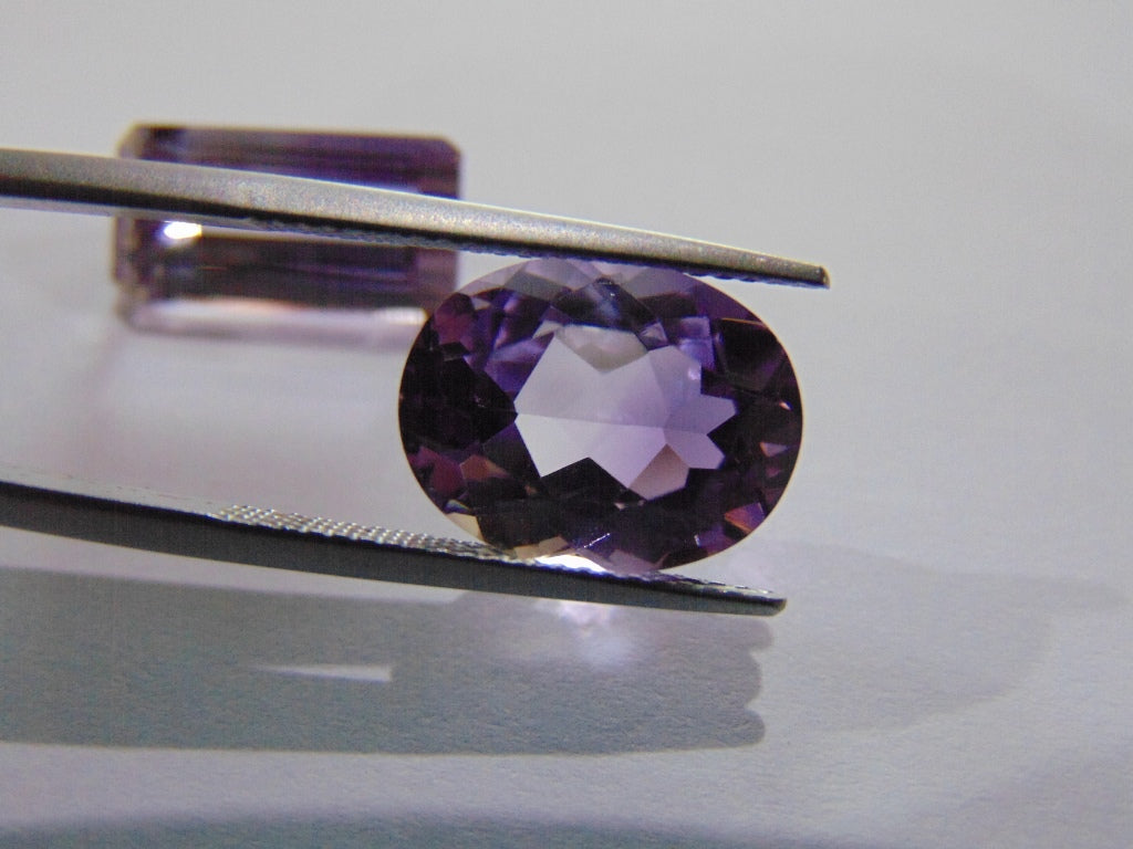 15.20ct Amethyst Bicolor 17x9mm 12x10mm