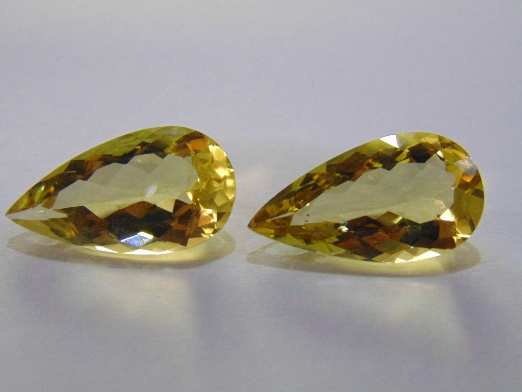 29ct Quartz (Green Gold) Pair