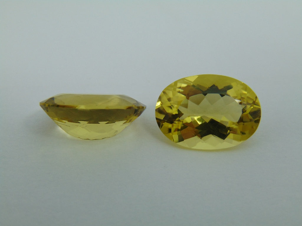 Par de quartzo (ouro verde) de 25,30 cts