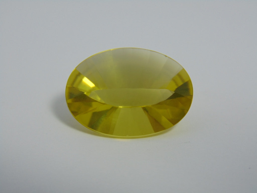 30.60cts Quartz (Green Gold)