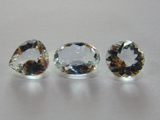 Água-marinha de 12,30 ct