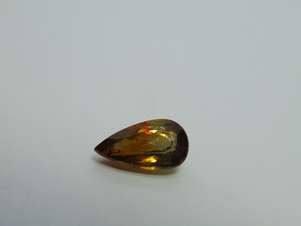 3.70ct Andaluzita 13x7mm