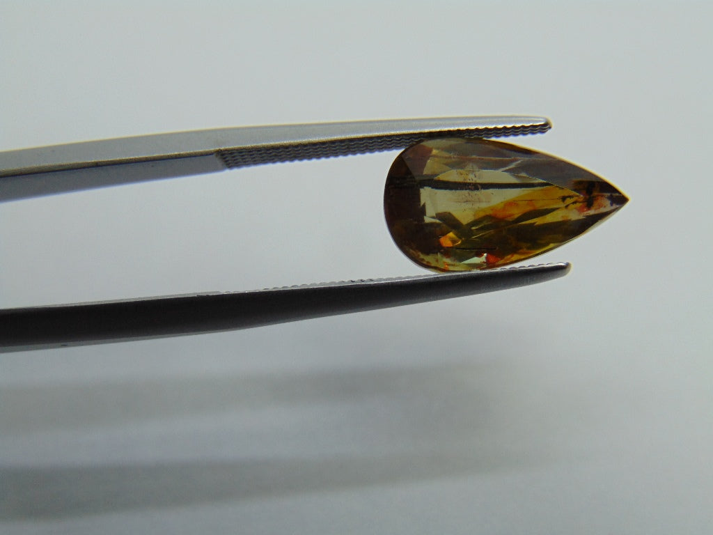 3.70ct Andaluzita 13x7mm