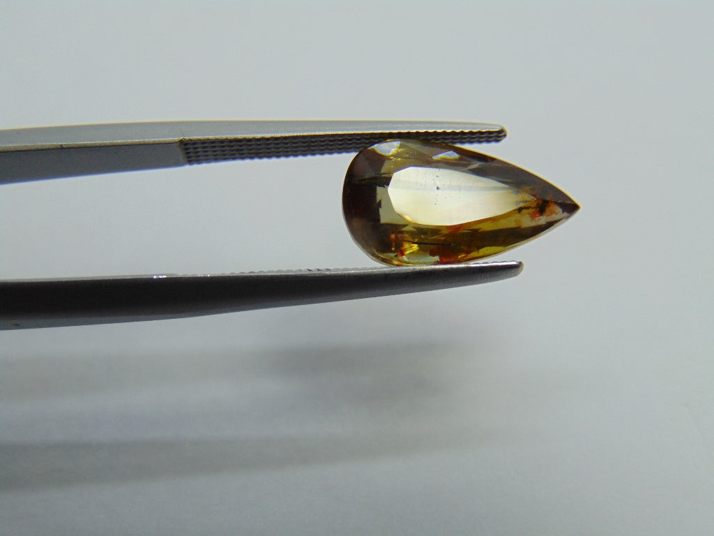 3.70ct Andaluzita 13x7mm