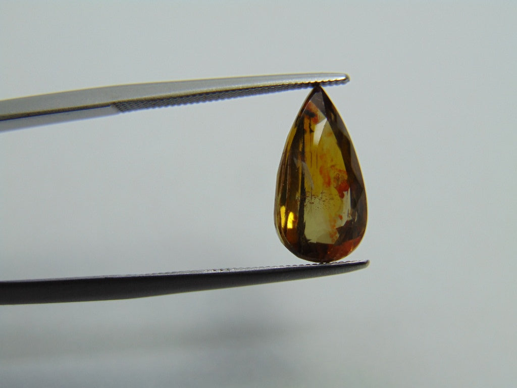 3.70ct Andaluzita 13x7mm