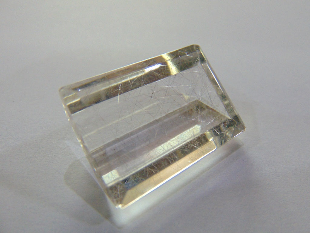 49ct Quartz Inclusion 29x19mm