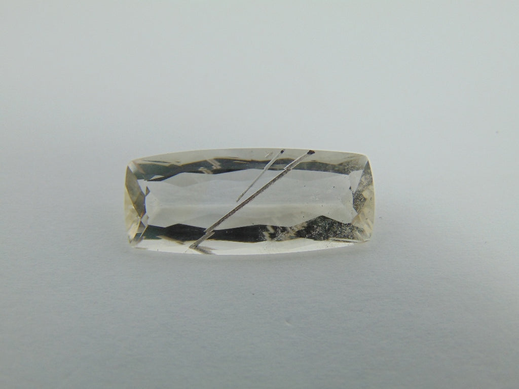 14ct Quartz Inclusion 26x11mm