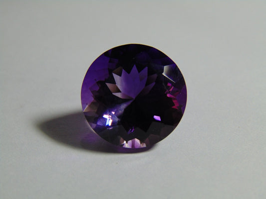 18.50ct Amethyst 18mm